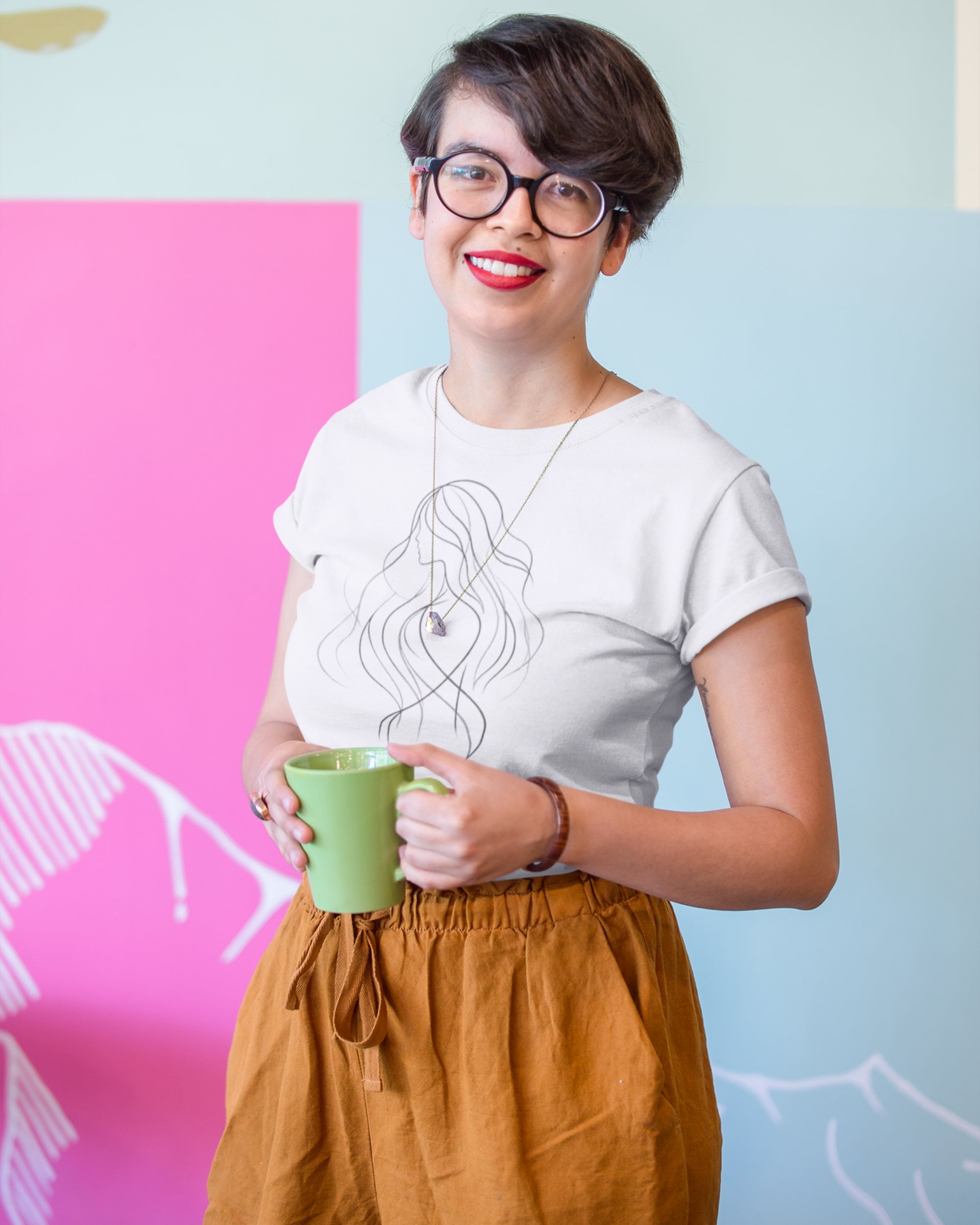 Women's Line Art Relaxed T-Shirt